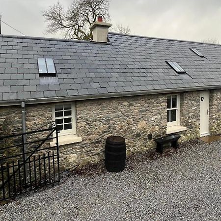 Newly Renovated Stone Cottage Located 2.5 Miles From Killarney Town Teernaboul Exteriör bild